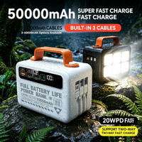 Batterie externe portable 22,5 W 50000 mAh avec lampe de camping intégrée et câbles intégrés, logo personnalisable, idéale pour les événements en extérieur