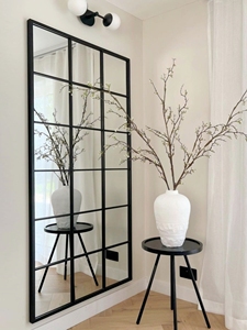 Scandinavische geruite decoratieve spiegel, milieuvriendelijk, handgemaakt metalen frame, spiegel in volle lengte voor vloer/wand, voor een modern huis - Product Image 5