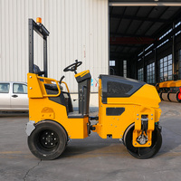 Offre Spéciale : Compacteur Vibratoire Routier Diesel Autoporté à Double Tambour de 1,5 Tonne avec Garantie
