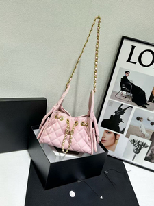 Bolso de Hombro Casual de Cuero PU Acolchado Geométrico de Lujo y Alta Calidad, Estilo Diseñador Vintage para Mujer, Venta al Por Mayor - Product Image 2