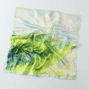 2025 nouveau printemps <span class=keywords><strong>vert</strong></span> Floral papillon en mousseline de soie écharpe 70x70cm aéré léger Style coréen accessoire de mode pour les femmes en gros - Product Image 4