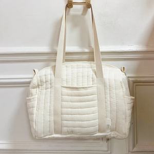 <span class=keywords><strong>Bolso</strong></span> de viaje acolchado de terciopelo con cremallera y logotipo personalizado - Product Image 6