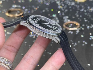 Montre mécanique automatique de luxe pour homme avec lunette sertie de diamants, bracelet en silicone noir classique, montre-bracelet sport et affaires - Product Image 4