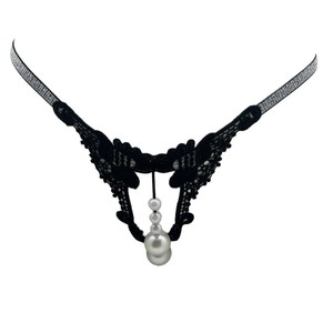 Ding Zhi Mei String sexy en dentelle noire avec perles, entrejambe ouvert, accessoires intimes pour femmes - Product Image 4