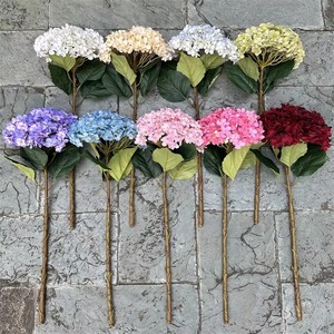 Flores Artificiales de Alta Calidad, Hortensias Blancas y Rojas de Cabeza Grande Individual, Flor de Hortensia de Seda para Decoración de Bodas y Navidad - Product Image 3