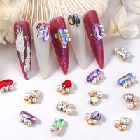 Vente en gros de breloques pour ongles en forme de cœur irisé de la marque YUCAGCI, en alliage et strass, accessoires pour nail art 3D DIY, modèle YUCAGCI 3448