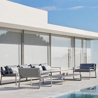 Canapé d'extérieur pour villa, cour, hôtel, jardin, balcon, avec structure en aluminium, résistant à la pluie, et table basse assortie