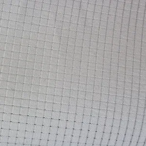 Uniforme de artes marciales de alta calidad 100% algodón ligero traje de Karate uniforme personalizar Logo al por mayor - Product Image 6