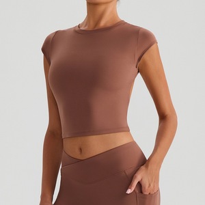 Haut de <span class=keywords><strong>sport</strong></span> pour femmes, t-<span class=keywords><strong>shirt</strong></span> de yoga en tissu brossé uni, manches courtes, ajusté, vente en gros de t-shirts de yoga - Product Image 5