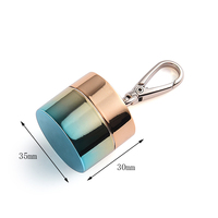 Estuche de viaje para pastillas de aleación de zinc con logotipo personalizado, lujoso colgante para pastillas, contenedor de monedas de bolsillo, llavero