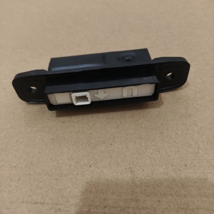 84840-28040 Conjunto de interruptor de apertura de puerta Interruptor de liberación de manija de puerta trasera de maletero para Lexus Land Cruiser - Product Image 6