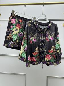 Conjunto de Blusa y Pantalones Cortos de Verano para Mujer, Estilo Chino Vintage, Tejido Transpirable, Bordado, Cuello Redondo, Cierre con Lazo, ODM - Product Image 5