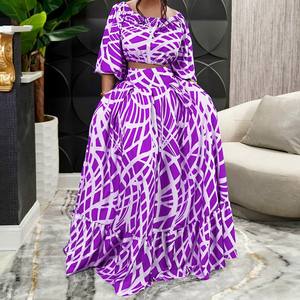 Setelan Dua Potong Ukuran Besar Pakaian Wanita Atasan Pendek Bermotif Elegan dan Setelan Rok Maxi Pakaian Wanita 2 Potong untuk Wanita - Product Image 3