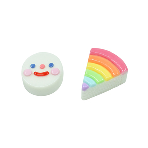 Nouveau design : Cabochon en résine Arc-en-ciel et Visage Kawaii pour coque de téléphone, artisanat DIY, jouets alimentaires, pendentif de porte-clés - Product Image 1