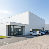 Almacén Prefabricado de Estructura de Acero Impermeable e Ignífugo con Puerta Enrollable
