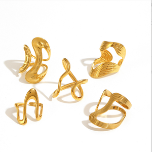 Anello in Acciaio Inossidabile Placcato Oro 18K, Design Esagerato e di Tendenza Europea e Americana - Product Image 5