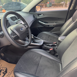 <span class=keywords><strong>Ford</strong></span> <span class=keywords><strong>Escort</strong></span> 2020 <span class=keywords><strong>Berlina</strong></span> 1.8 FWD Automatica Miglior Prezzo Telecamera Posteriore Sedili in Pelle Motore Turbo R18 Controllo Remoto - Offerta Speciale - Product Image 5