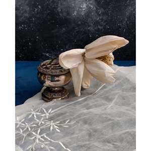 Support floral avec filet pour décoration de table et accessoires, Gabriella P. Sheffield - Product Image 4