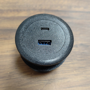 Us/Eu/Uk Smart Usb-C Sofa Verborgen Power Adapter Tafel Bureau Nachtstandaard Oplader 12V/9V/5V Usb Stopcontact Opladen - Product Image 5