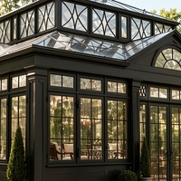 Conservatoire sur mesure à structure en fer noir – Salle de jardin élégante entièrement vitrée pour mariages et événements
