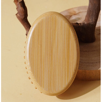 Vente en gros de mini brosse à cheveux en bois avec logo personnalisé peigne de massage naturel du cuir chevelu brosse à cheveux en bambou réutilisable pour la maison et le salon