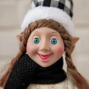 Duendes Navideños Traviesos de Fábrica, Niños y Niñas de Tartán, Regalos Navideños Hechos a Mano Nórdicos para Celebrar la Navidad, Decoración del Hogar - Product Image 6