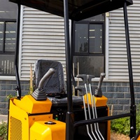 Miniexcavadora Hightop HT-15, Peso Operativo de 1500 kg, Capacidad del Cucharón de 0.03 m³, Rotación de 360 Grados, Excavadora Compacta