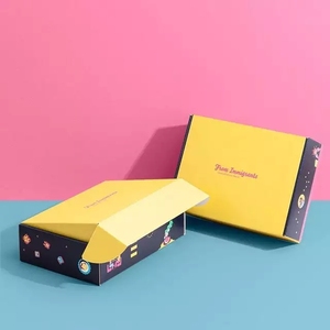 לוגו מודפס מותאם אישית נייר גלי מנוי חולצות אריזת ביגוד אריזת דואר - Product Image 5