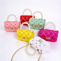 Mini sac bandoulière en PVC pour femmes et enfants, petit porte-monnaie imperméable avec chaîne en perles et diamants, sac à main d'hiver tendance DIY