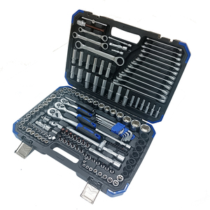 SKY HAMMER <span class=keywords><strong>Set</strong></span> di <span class=keywords><strong>Chiavi</strong></span> Combinate con Cricchetto da 151 Pezzi <span class=keywords><strong>1</strong></span>/<span class=keywords><strong>2</strong></span> 3/8 <span class=keywords><strong>1</strong></span>/4 Pollici di Alta Qualità, Kit di Riparazione Auto OEM con Scatola Attrezzi, Garanzia 3 Anni - Product Image 4