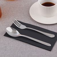 Serviettes jetables noires écologiques en papier 2 plis 40x40cm pour restaurant, mariage, traiteur, avec pochette