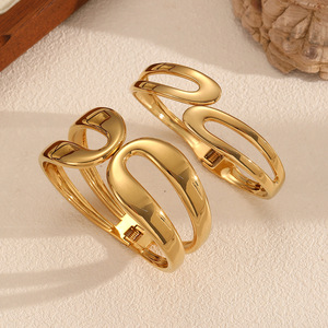 Geometric Stainless Steel Spring Open <b>Bangle</b> 18k Gold Plated Titanium Steel <b>Bracelet</b> For Women Wide Face Jewelry - Product Image 2