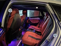 Accessoires intérieurs de voiture : Sièges baquet sport racing personnalisables avec revêtement en cuir et assise en mousse pour BMW F30 F80 F10 M3 M5 – Amélioration