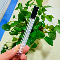 Tubes de brillant à lèvres PETG haut de gamme avec bouchon à vis, vente en gros, logo personnalisé, contenants de luxe, emballage maquillage, dupe blush