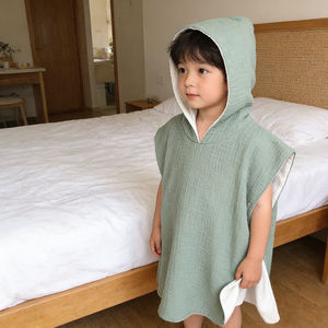 <span class=keywords><strong>Poncho</strong></span> <span class=keywords><strong>de</strong></span> serviette <span class=keywords><strong>de</strong></span> bain pour enfants en <span class=keywords><strong>gaze</strong></span> <span class=keywords><strong>de</strong></span> couleur unie design personnalisé Serviette <span class=keywords><strong>de</strong></span> plage pour bébé en crêpe éponge 100% <span class=keywords><strong>coton</strong></span> - Product Image 5