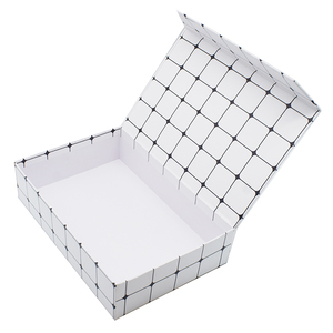 Caja de cartón de lujo con <span class=keywords><strong>cierre</strong></span> magnético, caja de papel de cartón con tapa dura, cajas de embalaje de regalo <span class=keywords><strong>para</strong></span> cosméticos - Product Image 1