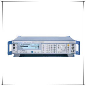 Generador de Señales Rohde & Schwarz SMR60 Usado - Product Image 1