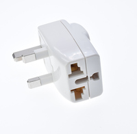Adaptateur de voyage universel 3 en 1 pour prise britannique avec sortie AC pour ordinateur portable, téléphone portable et appareil photo - Tout neuf