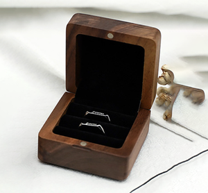 ABD Deposu Toptan 12'li Paket Ceviz Ağacı Yüzük Kutusu 2 Bölmeli Nişan Yüzüğü Kutusu Lazer Gravür İçin Boş - Product Image 3