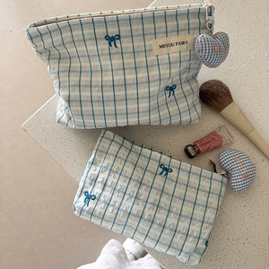 Meyou Fairy Plaid <b>Makeup</b> Bag Large Capacity Zipper Closure Cosmetic <b>Case</b> For Women Everyday Use Spring 2025 - Product Image 2