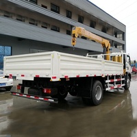 Camion de grue de cargaison de Sinotruk Howo grue montée par camion de 5 tonnes pour l'haltérophilie