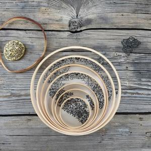 Cercle en bambou écologique de 8-40 cm pour attrape-rêves DIY, cadre de ventilateur, anneau de fleurs tissées peint pour décoration de Noël - Product Image 1