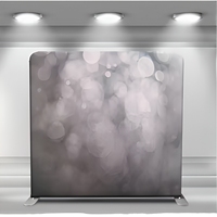 Support de bannière en tissu enroulable portable personnalisé avec impression numérique pour événements sportifs et jeux, utilisable comme couverture de table ou toile de fond suspendue