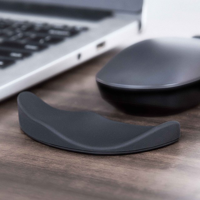 Ergonomic Silicone Mouse Wrist Rest Pain Relief Palm Pad Gliding Mouse Wrist Pad Comfortable Palm Support for Hands