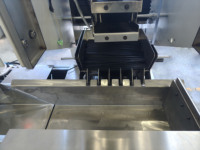 Machine d'emballage et de scellage automatique individuelle pour sacs de pailles alimentaires et de boissons, en papier PLA biodégradable