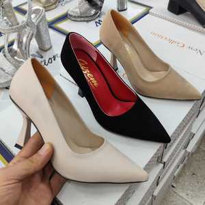 Chaussures à talons classiques pour femmes, 7 cm, pointures 36-40, fabriquées en Turquie - Product Image 2