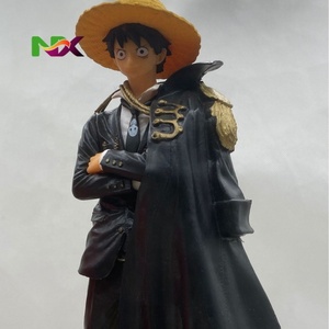 Figura de Luffy del 20 Aniversario de <span class=keywords><strong>One</strong></span> <span class=keywords><strong>Piece</strong></span>, Estatua de Pie con Capa Roja y Negra, Modelo de Anime, Regalo del Rey Pirata, Artesanía de Plástico - Product Image 5