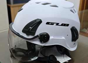 GUB D 8หมวกนิรภัยสำหรับปีนเขาป้องกันการปีนเขาพร้อมแว่นตา <span class=keywords><strong>CE</strong></span> เพื่อความปลอดภัยในการเล่นกีฬาหมวกนิรภัยสำหรับการปีนเขาหมวกกันน็อคปีนเขาพร้อมแว่นตา - Product Image 2