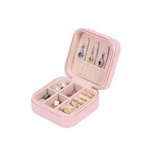 Estuche de Viaje Cuadrado de Cuero PU para Joyas, Organizador Portátil con Cierre para Collares, Pendientes y Anillos, Estuche Pequeño para Guardar Joyas para Mujer - Product Image 2