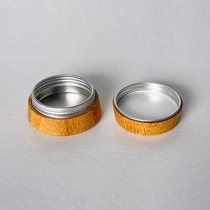 Tarro Cosmético de Aluminio y Bambú con Logotipo Personalizado para Crema Facial y Aceite Esencial, Capacidad de 15 ml - Product Image 4